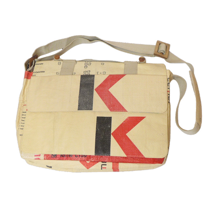 LAPTOPTASCHE UPCYCLED