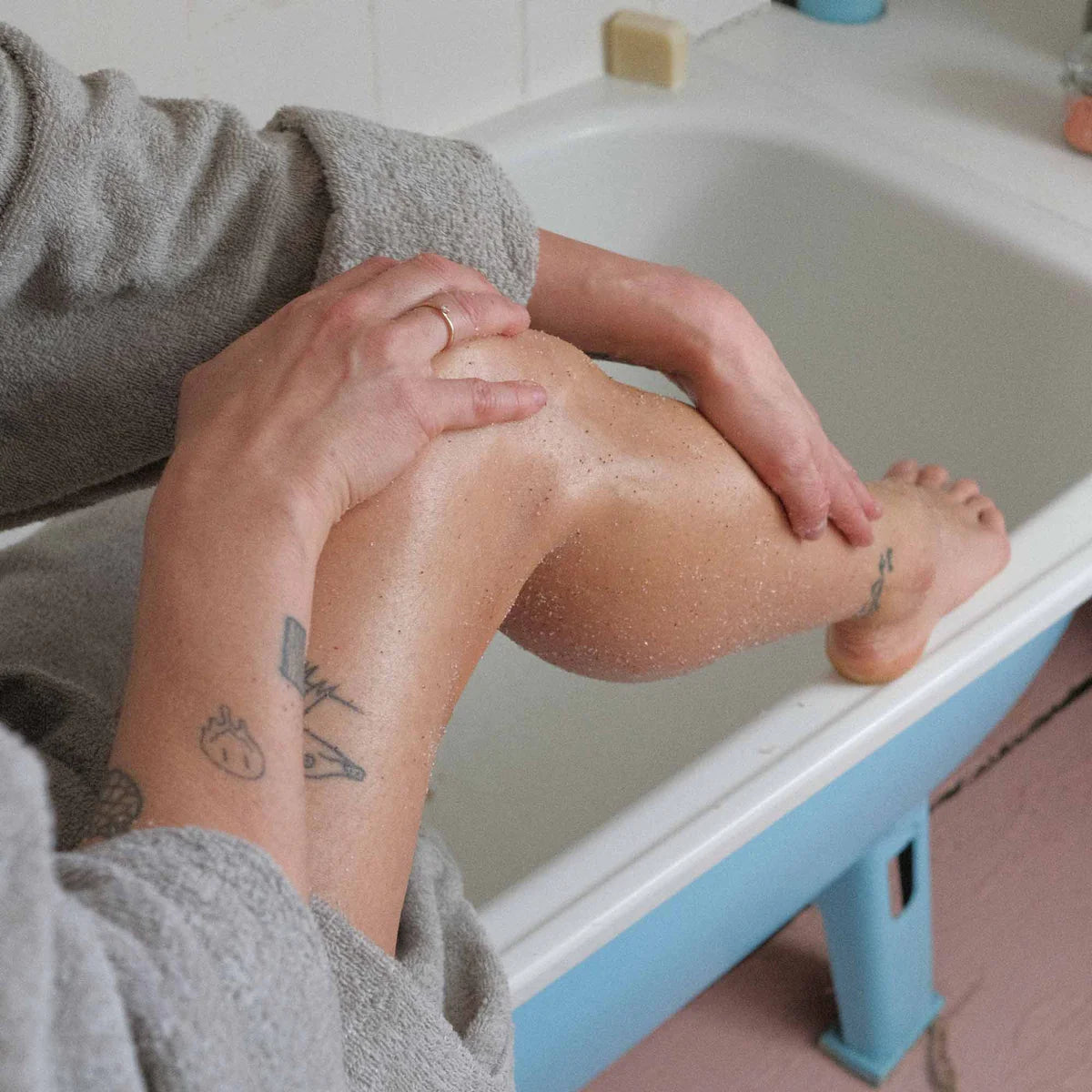 Sugar-Apple Body Scrub